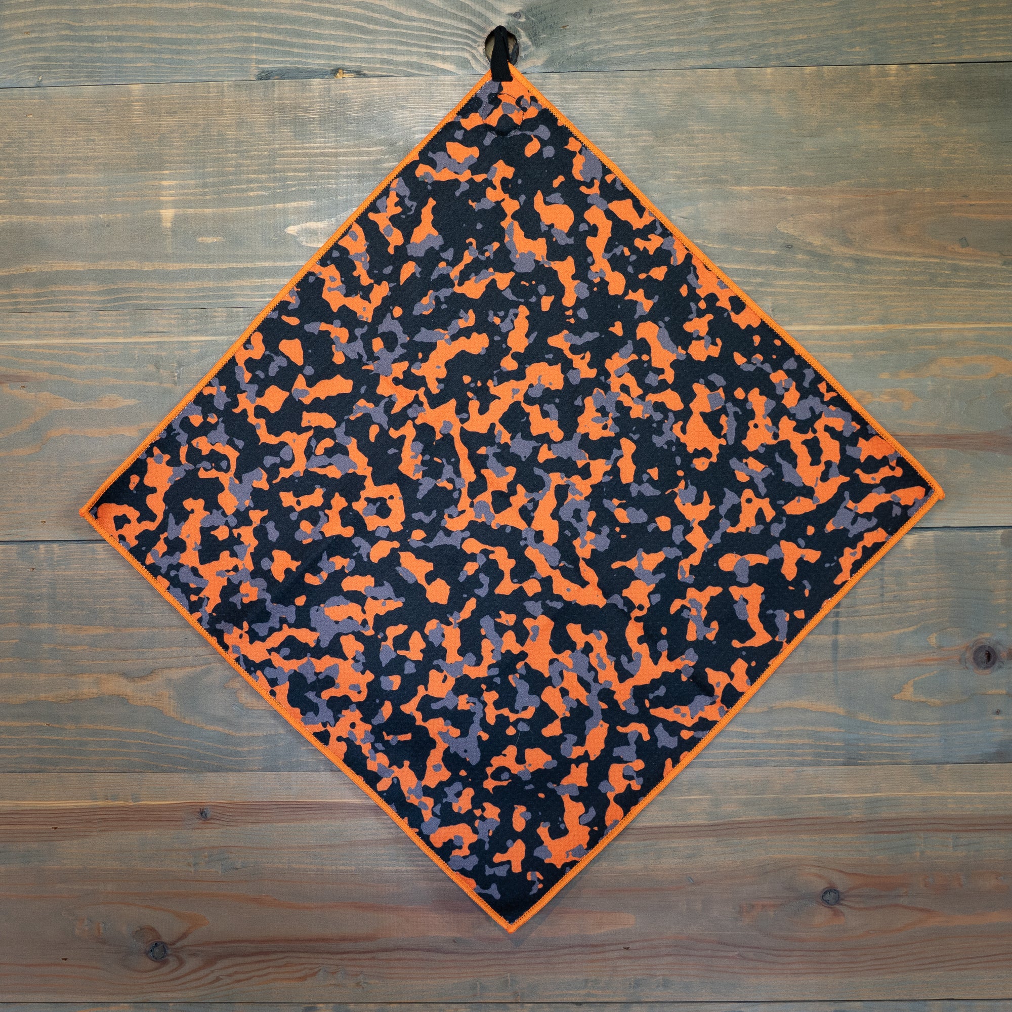 Oversized Fishing Towel with Quick-Release Magnetic Clip